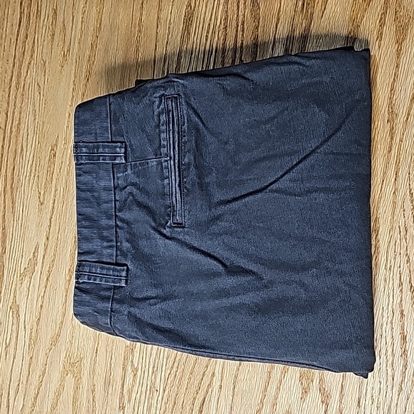 Bill's Khakis M2 Classic Fit Original Twill. 42/30 orig $185 Navy blue - Picture 4 of 4